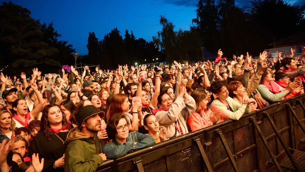 Festival En Vivo en la Ciudadela de Pamplona. I&Ntilde;IGO ALZUGARAY