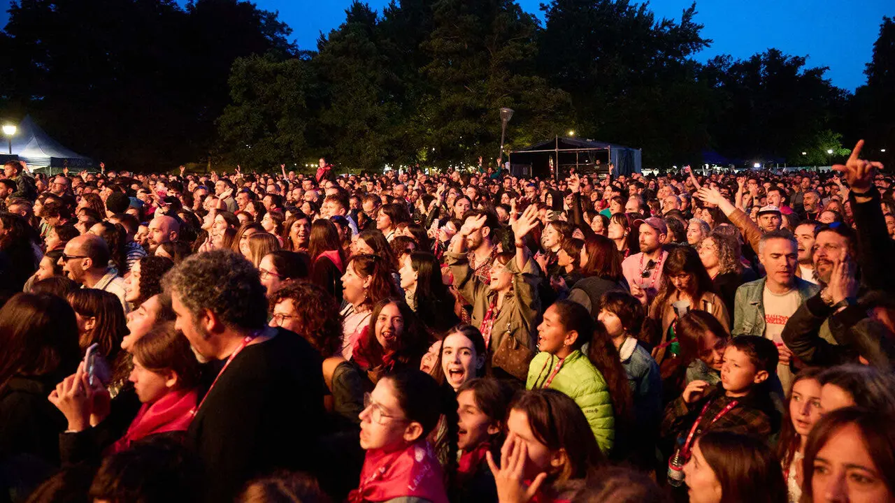Festival En Vivo en la Ciudadela de Pamplona. I&Ntilde;IGO ALZUGARAY