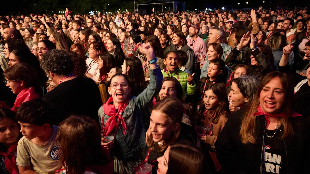 Festival En Vivo en la Ciudadela de Pamplona. I&Ntilde;IGO ALZUGARAY