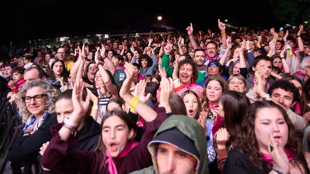 Festival En Vivo en la Ciudadela de Pamplona. I&Ntilde;IGO ALZUGARAY