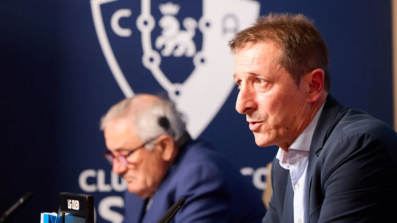 Presentaci&oacute;n de Luis Miguel Ramis como nuevo entrenador de Osasuna. I&Ntilde;IGO ALZUGARAY