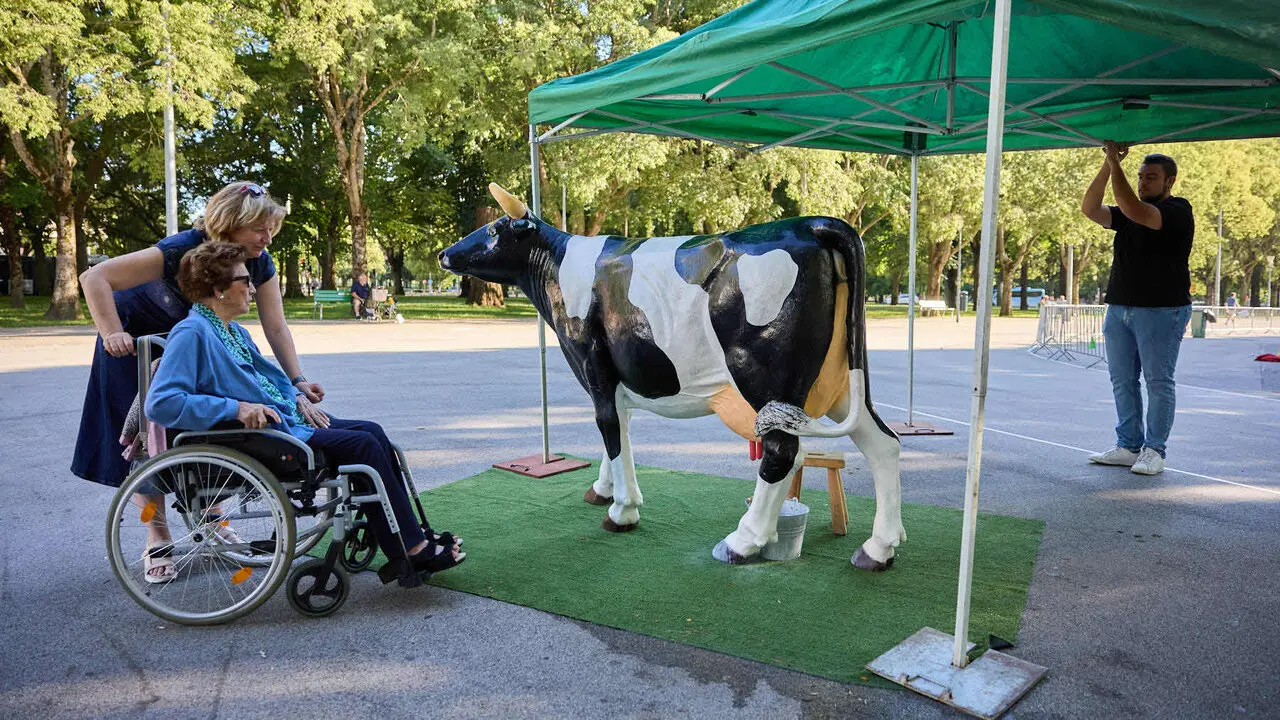Fiesta del Club Agroalimentario A-UNA, impulsado por UAGN, UCAN y ALINAR, en el Parque Antoniutti de Pamplona. I&Ntilde;IGO ALZUGARAY