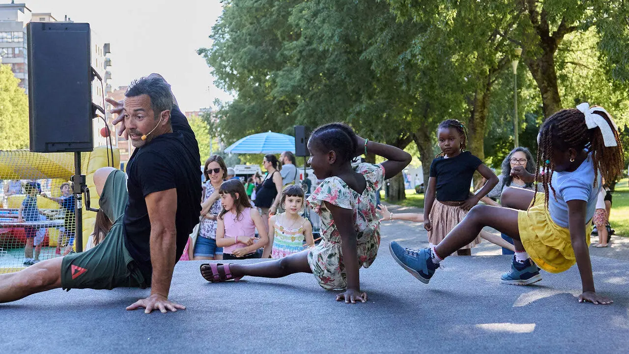 Fiesta del Club Agroalimentario A-UNA, impulsado por UAGN, UCAN y ALINAR, en el Parque Antoniutti de Pamplona. I&Ntilde;IGO ALZUGARAY