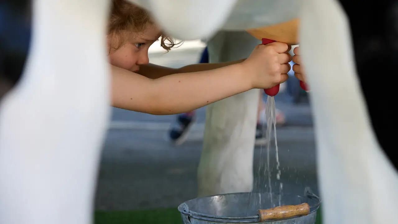Fiesta del Club Agroalimentario A-UNA, impulsado por UAGN, UCAN y ALINAR, en el Parque Antoniutti de Pamplona. I&Ntilde;IGO ALZUGARAY