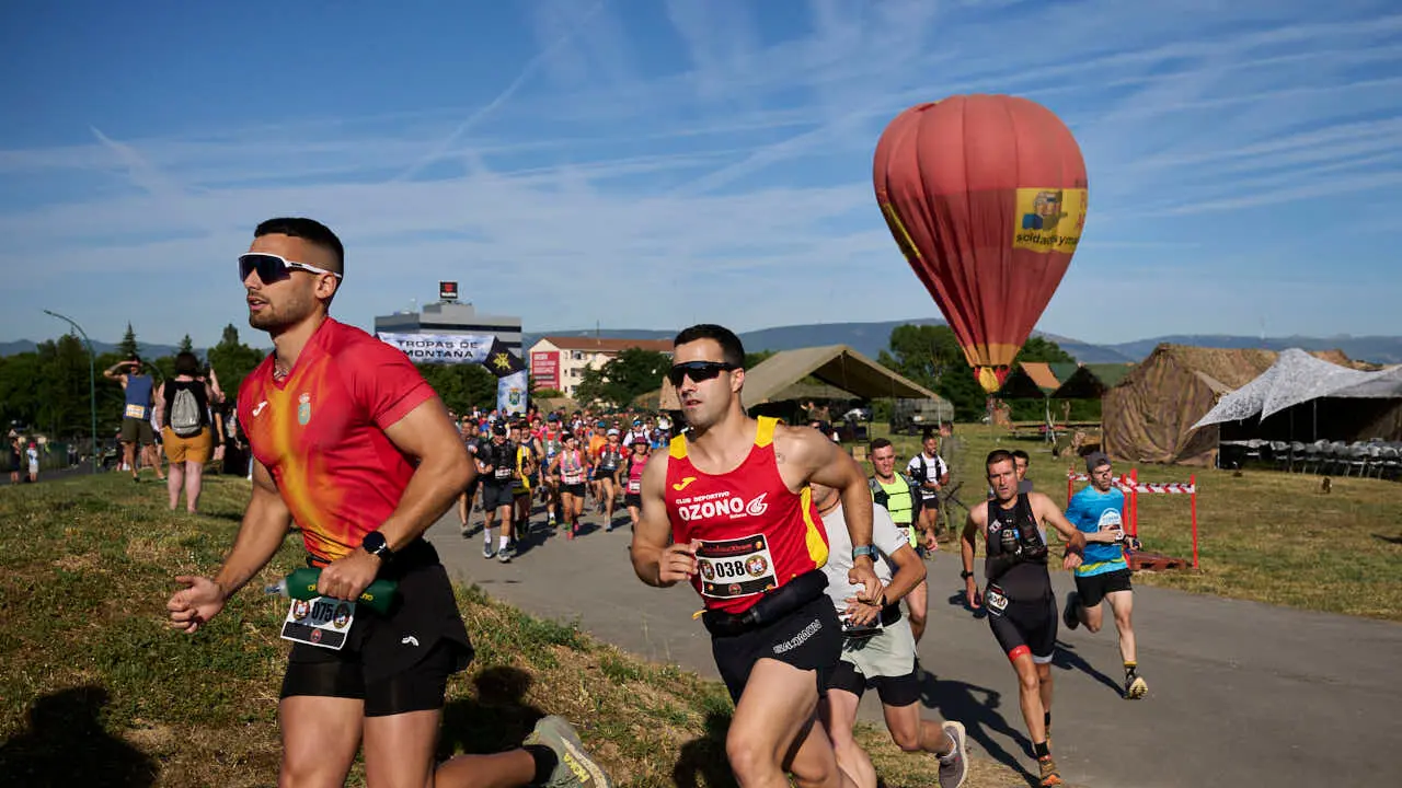 Celebraci&oacute;n de la carrera &ldquo;San Crist&oacute;bal Xtrem&rdquo; Memorial Subteniente Casanova, organizada por el club deportivo del Regimiento &ldquo;Am&eacute;rica&rdquo; 66. PABLO LASAOSA