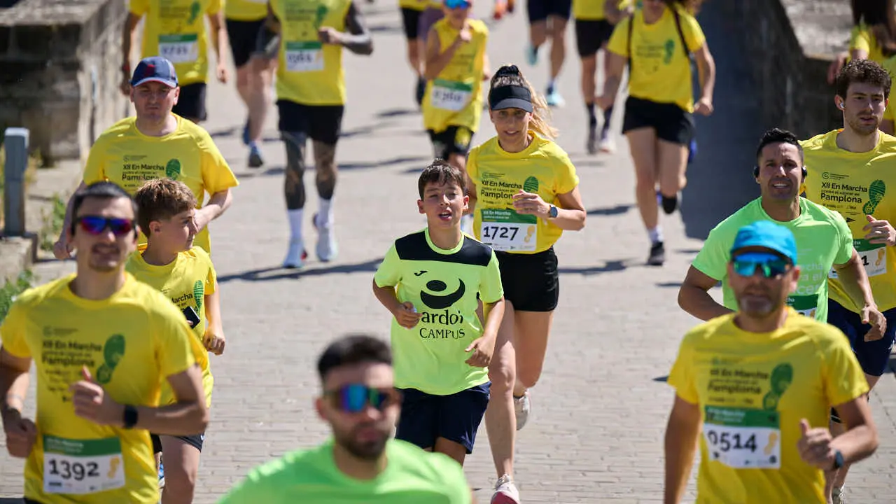 XII Marcha Contra el C&aacute;ncer en Pamplona. PABLO LASAOSA