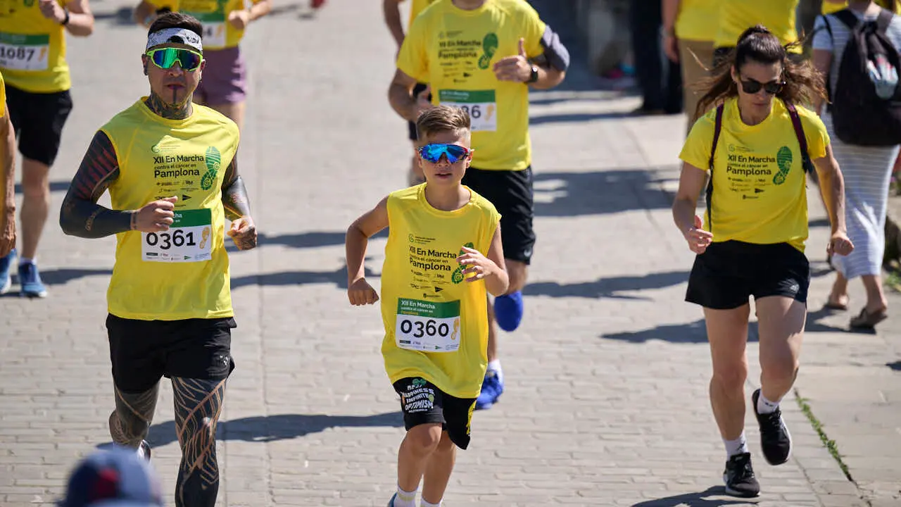 XII Marcha Contra el C&aacute;ncer en Pamplona. PABLO LASAOSA