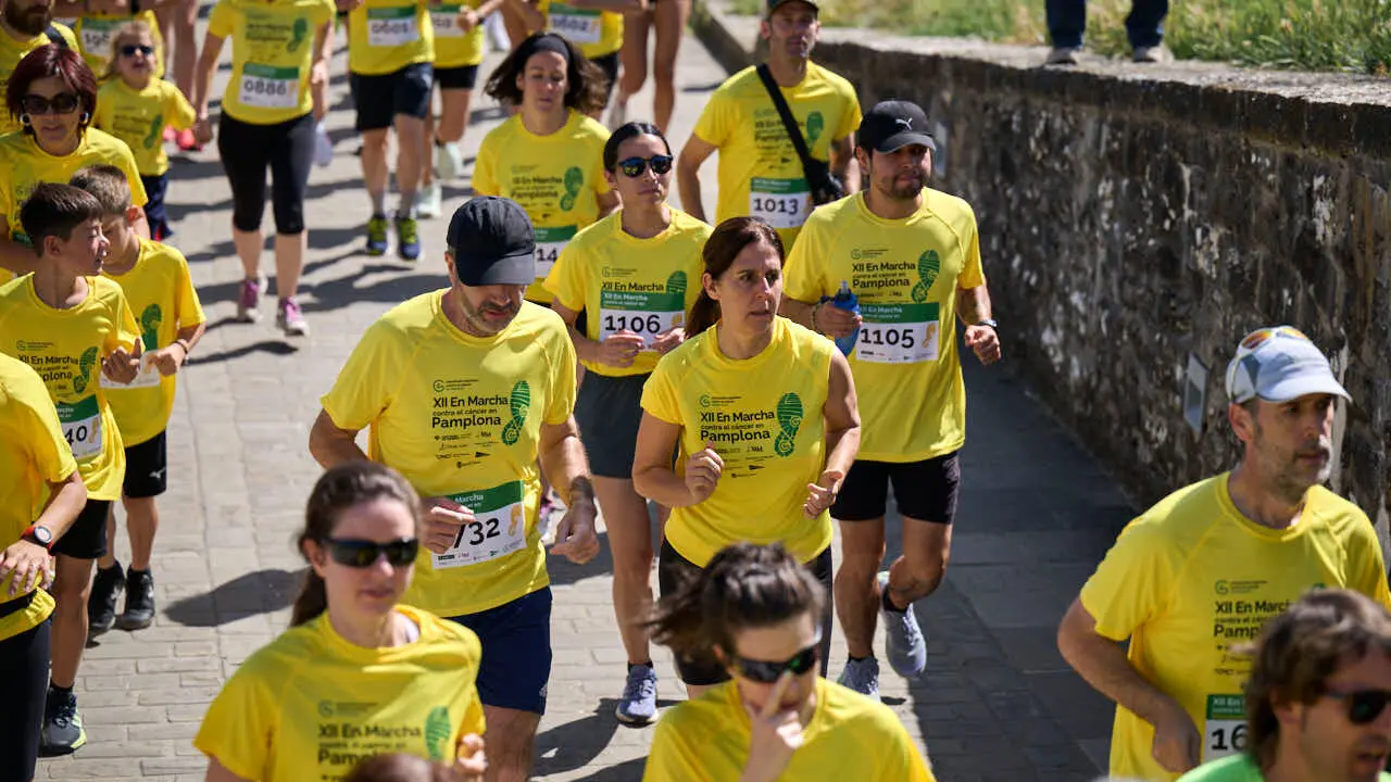 XII Marcha Contra el C&aacute;ncer en Pamplona. PABLO LASAOSA