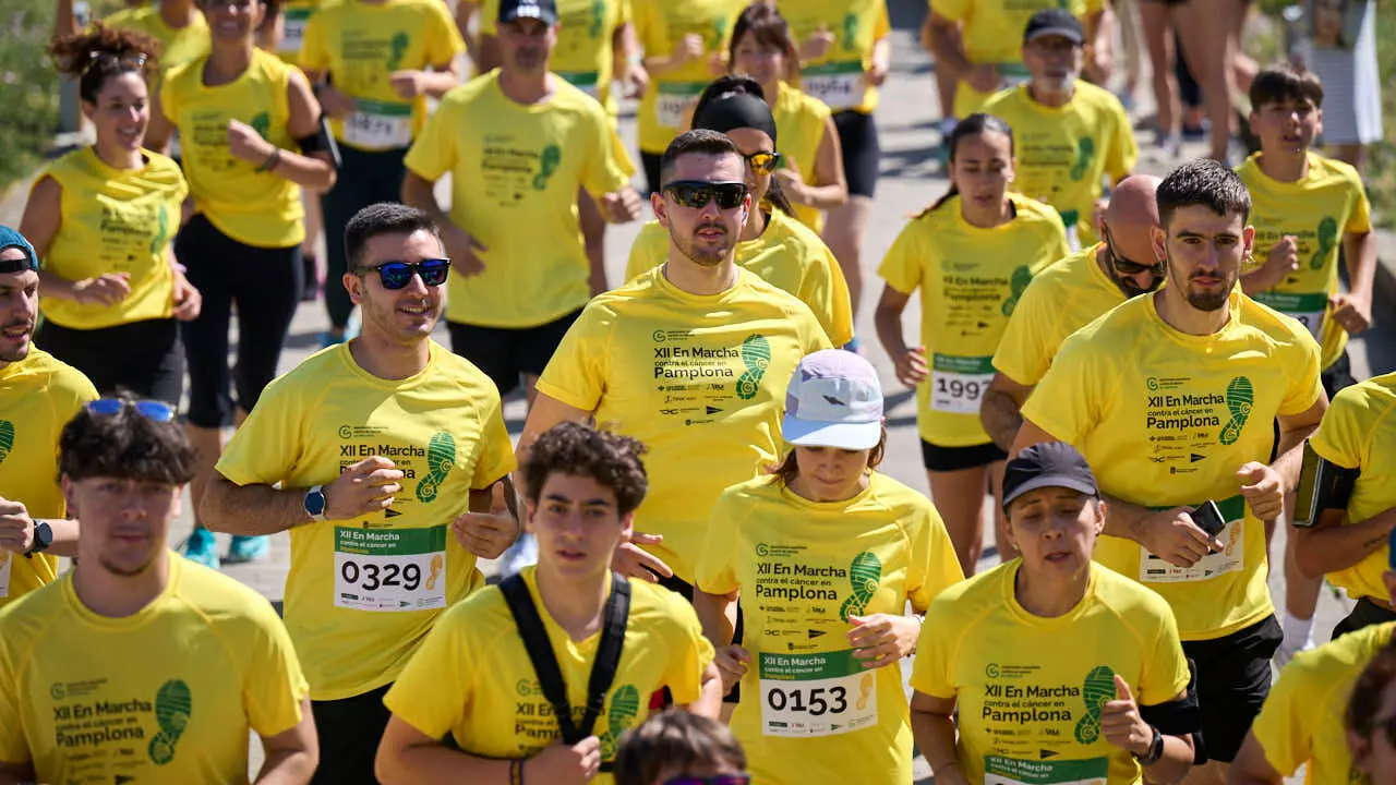 XII Marcha Contra el C&aacute;ncer en Pamplona. PABLO LASAOSA