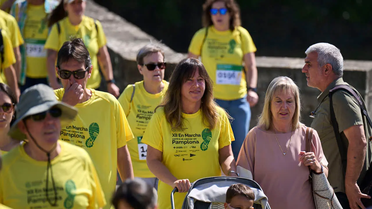 XII Marcha Contra el C&aacute;ncer en Pamplona. PABLO LASAOSA