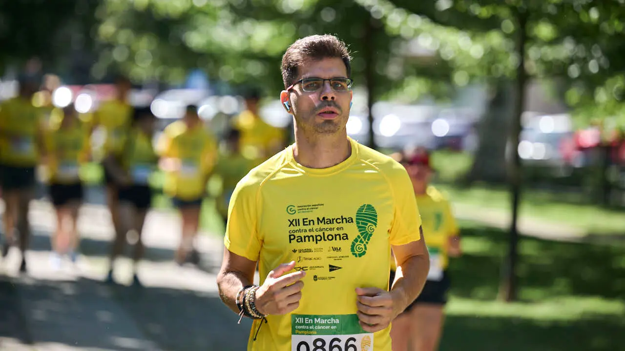 XII Marcha Contra el C&aacute;ncer en Pamplona. PABLO LASAOSA