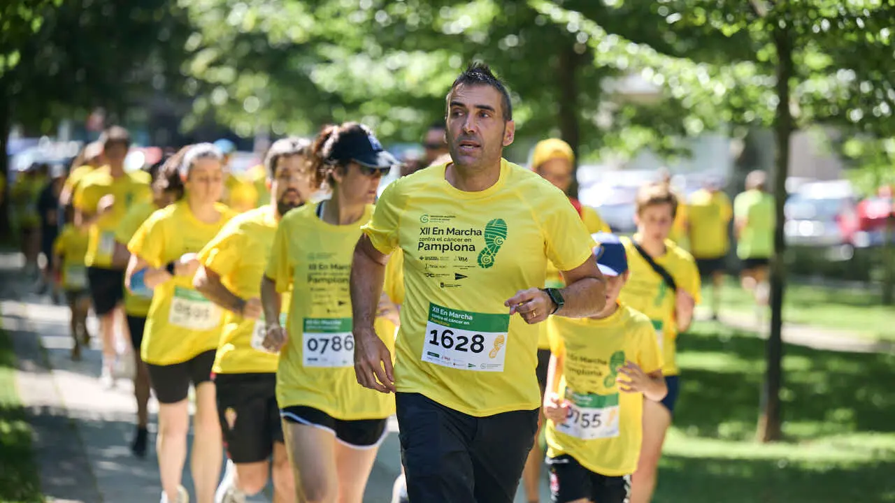 XII Marcha Contra el C&aacute;ncer en Pamplona. PABLO LASAOSA