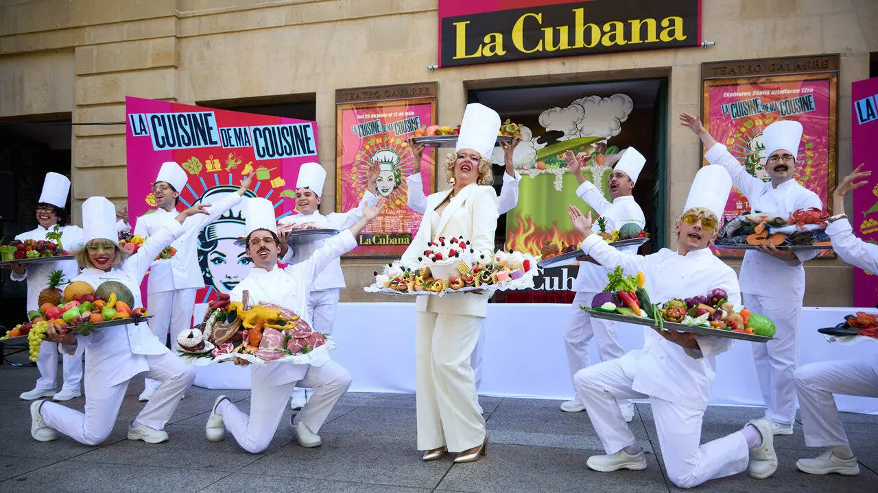 Presentaci&oacute;n del espect&aacute;culo de La Cubana en el Teatro Gayarre de Pamplona. I&Ntilde;IGO ALZUGARAY
