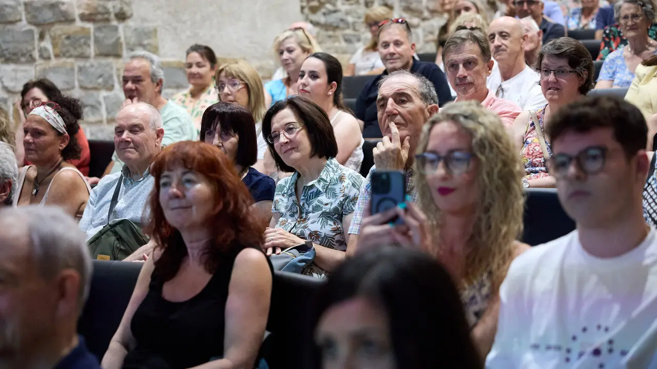 XVIII Certamen de Microrrelatos de San Ferm&iacute;n. I&Ntilde;IGO ALZUGARAY