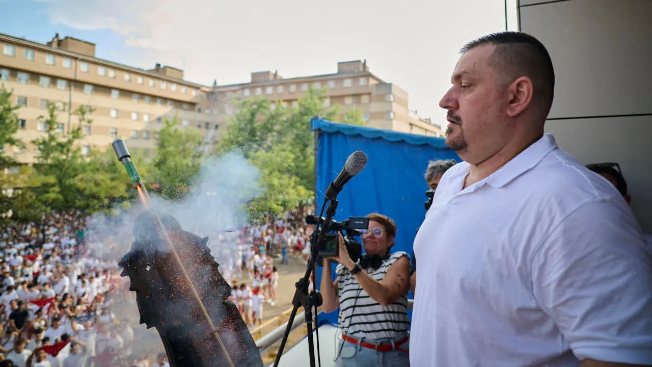Comienzo de las fiestas de Bara&ntilde;ain 2026. PABLO LASAOSA