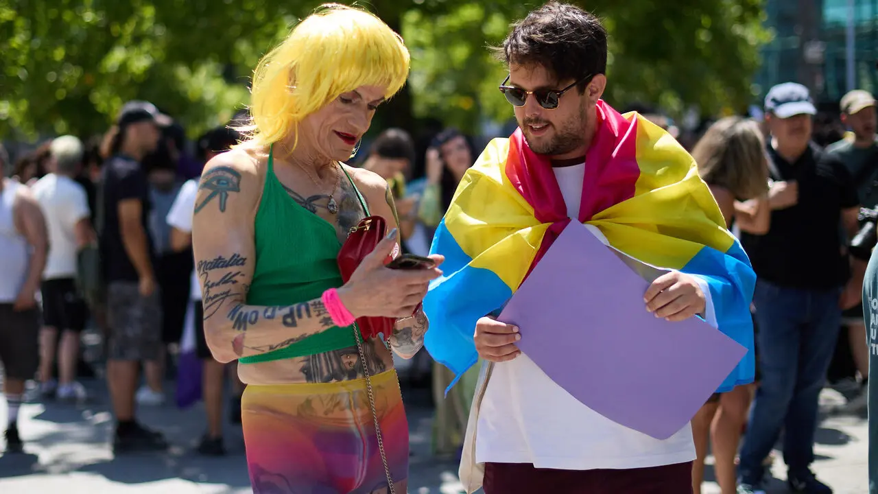 Manifestaci&oacute;n convocada por la plataforma 28J con motivo del D&iacute;a Internacional del Orgullo LGTBI+ en Pamplona. I&Ntilde;IGO ALZUGARAY