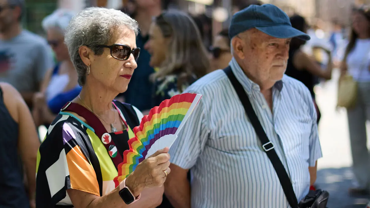 Manifestaci&oacute;n convocada por la plataforma 28J con motivo del D&iacute;a Internacional del Orgullo LGTBI+ en Pamplona. I&Ntilde;IGO ALZUGARAY