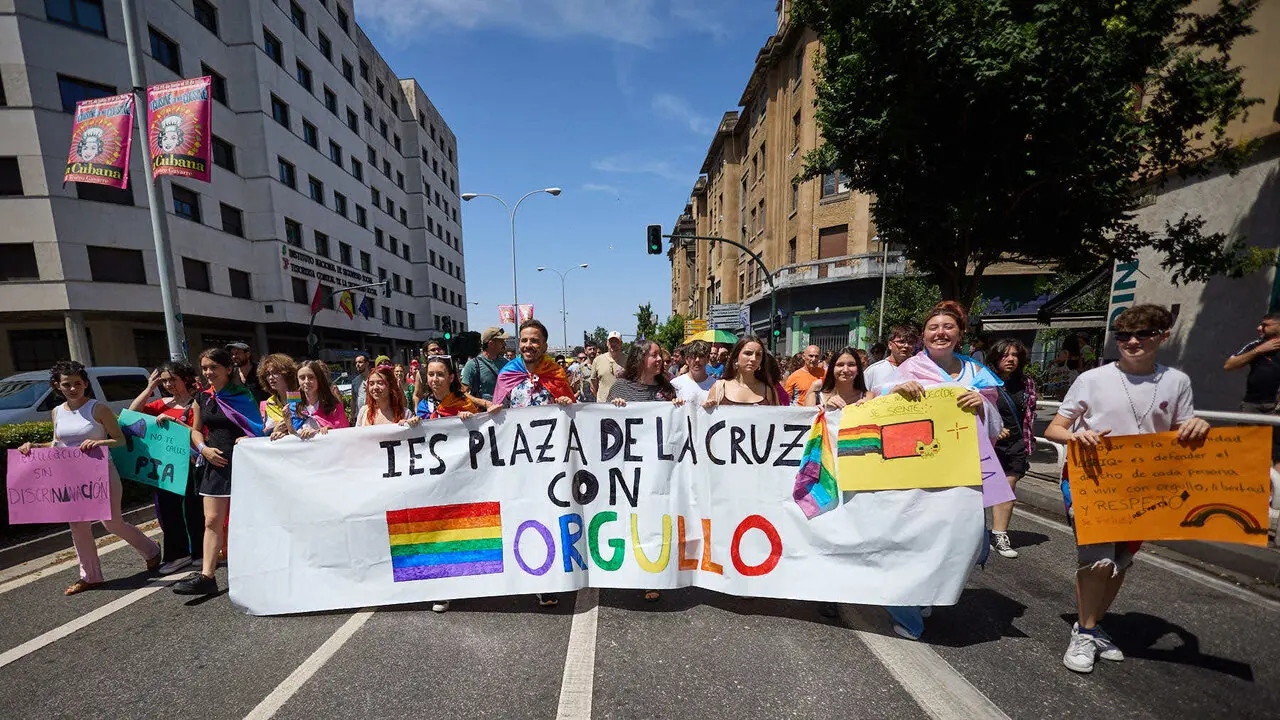 Manifestaci&oacute;n convocada por la plataforma 28J con motivo del D&iacute;a Internacional del Orgullo LGTBI+ en Pamplona. I&Ntilde;IGO ALZUGARAY