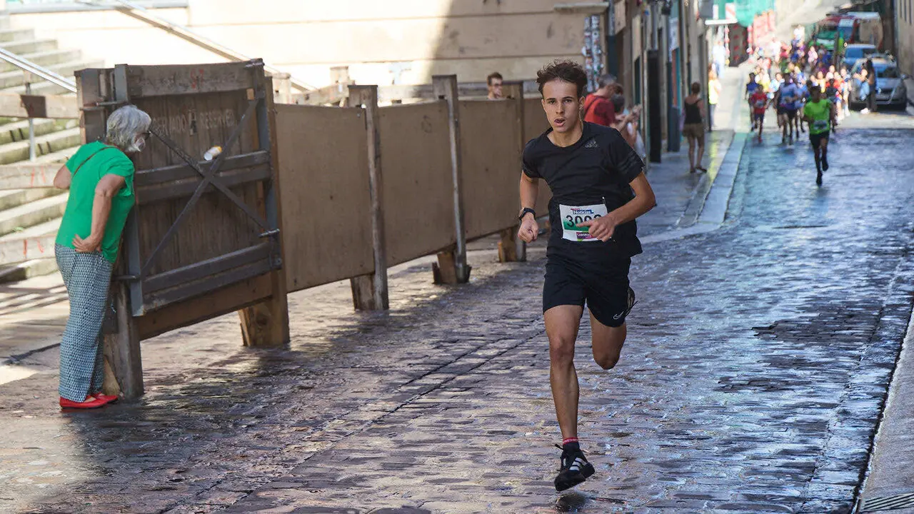 Carrera del Encierro 2026 organizada por la pe&ntilde;a La Jarana. I&Ntilde;IGO ALZUGARAY