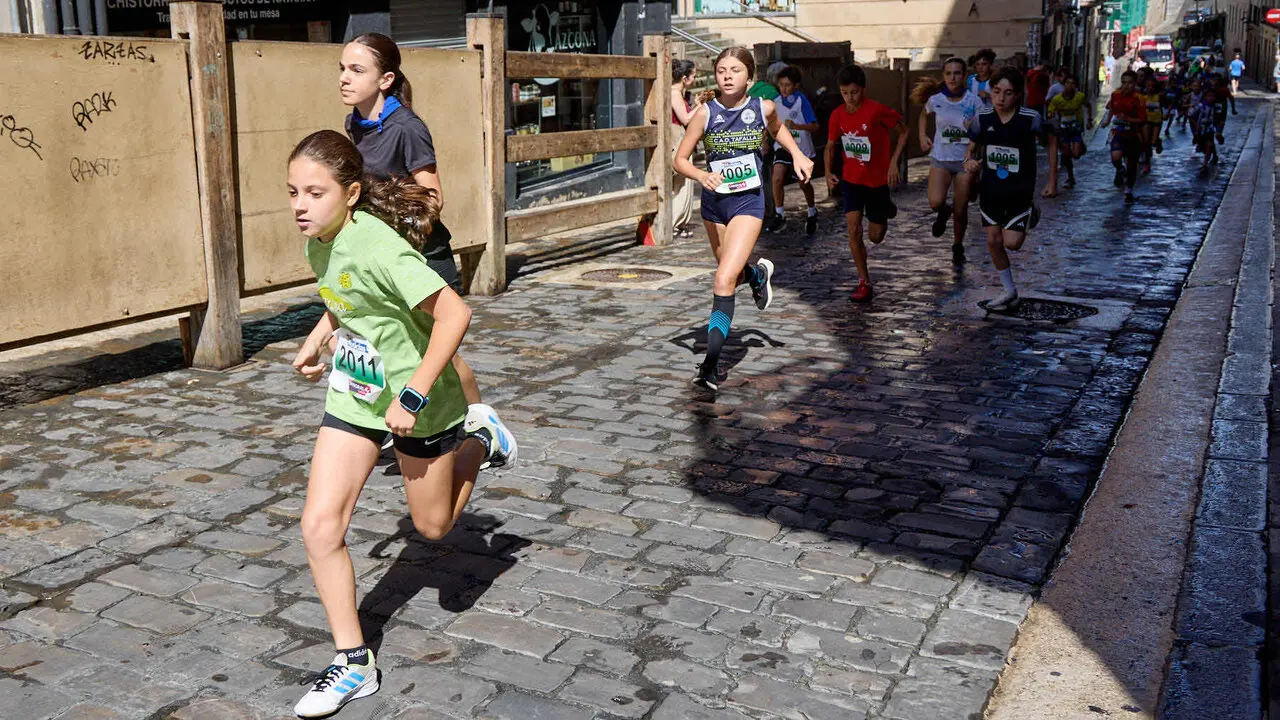 Carrera del Encierro 2026 organizada por la pe&ntilde;a La Jarana. I&Ntilde;IGO ALZUGARAY
