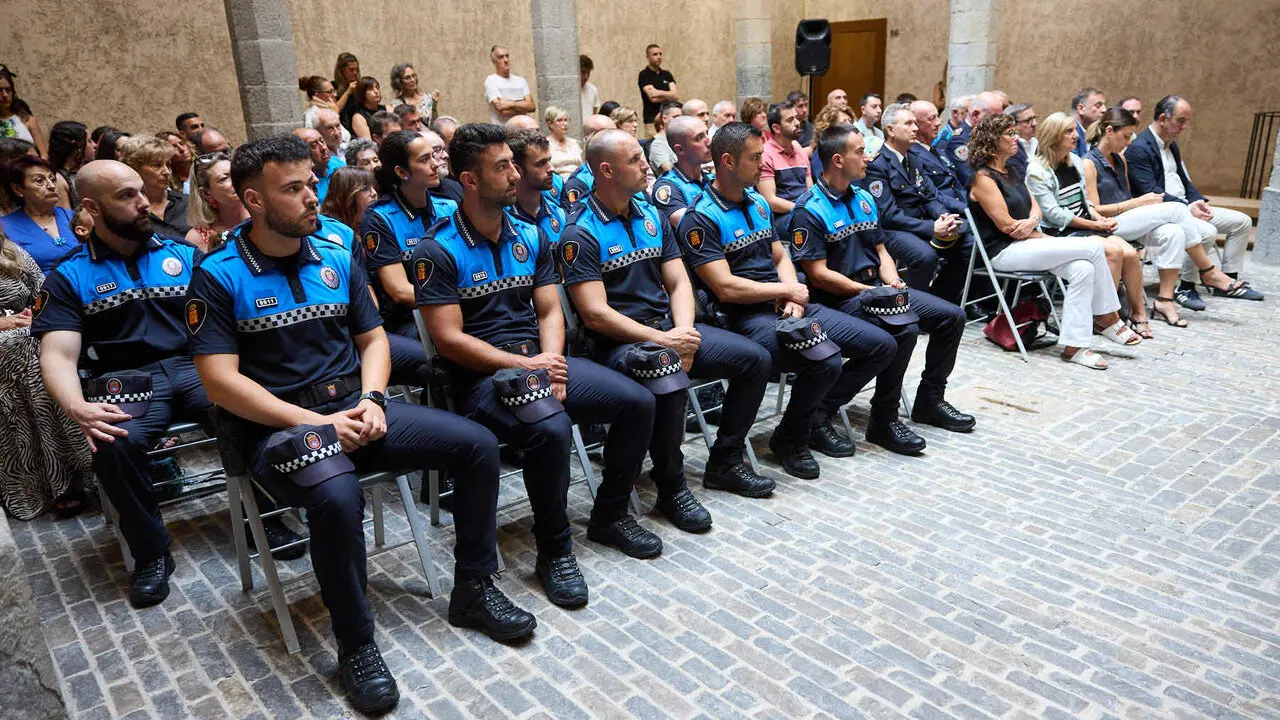 Acto de nombramiento de nuevos y nuevas agentes de la Polic&iacute;a Municipal de Pamplona. I&Ntilde;IGO ALZUGARAY
