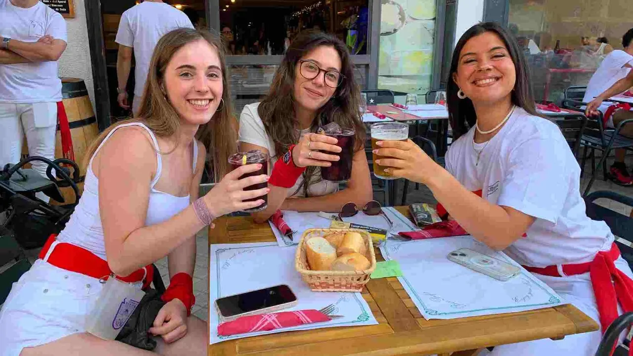 Almuerzos del d&iacute;a del Chupinazo de San Ferm&iacute;n 2026. PATXI CERVANTES