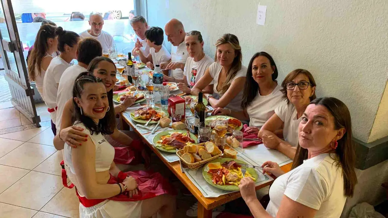 Almuerzos del d&iacute;a del Chupinazo de San Ferm&iacute;n 2026. PATXI CERVANTES