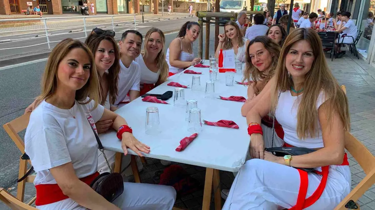 Almuerzos del d&iacute;a del Chupinazo de San Ferm&iacute;n 2026. PATXI CERVANTES
