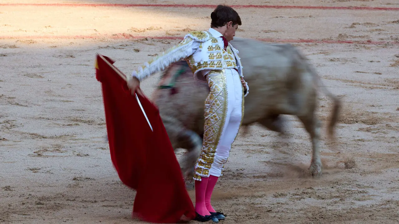 Primera Corrida Feria del Toro de San Ferm&iacute;n 2026 con reses de Fuente Ymbro para los diestros Daniel Luque, V&iacute;ctor Hern&aacute;ndez y Aar&oacute;n Palacio. I&Ntilde;IGO ALZUGARAY
