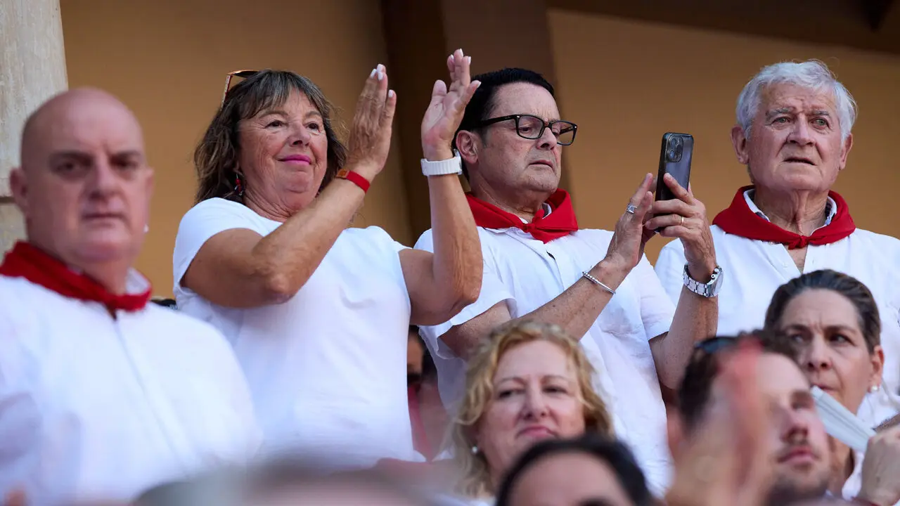 Los tendidos de la Plaza de Toros de Pamplona durante la primera corrida de la Feria del Toro de San Ferm&iacute;n 2026. I&Ntilde;IGO ALZUGARAY