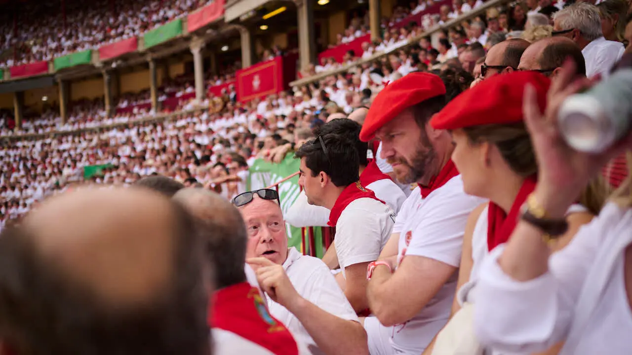 Tercera corrida de la Feria del Toro de Pamplona durante San Ferm&iacute;n 2026 de la ganader&iacute;a Victoriano del R&iacute;o para Alejandro Talavante, Roca Rey y David de Miranda. PABLO LASAOSA