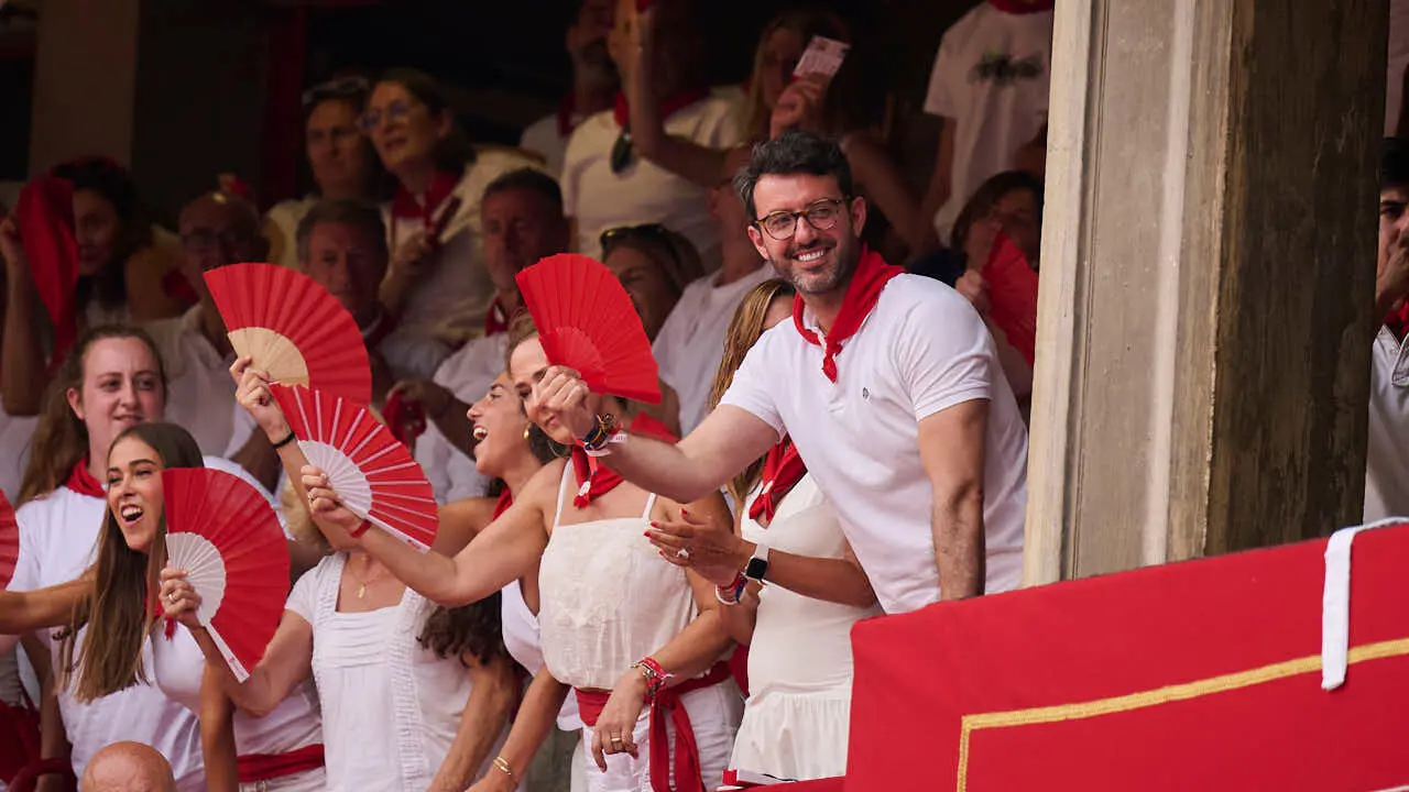 Tercera corrida de la Feria del Toro de Pamplona durante San Ferm&iacute;n 2026 de la ganader&iacute;a Victoriano del R&iacute;o para Alejandro Talavante, Roca Rey y David de Miranda. PABLO LASAOSA