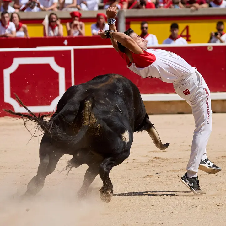 Concurso Nacional de Recortadores en la Plaza de Toros de Pamplona durante las fiestas de San Ferm&iacute;n 2026. I&Ntilde;IGO ALZUGARAY