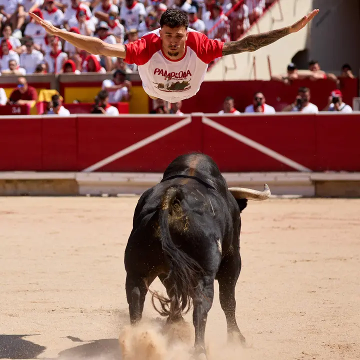 Concurso Nacional de Recortadores en la Plaza de Toros de Pamplona durante las fiestas de San Ferm&iacute;n 2026. I&Ntilde;IGO ALZUGARAY