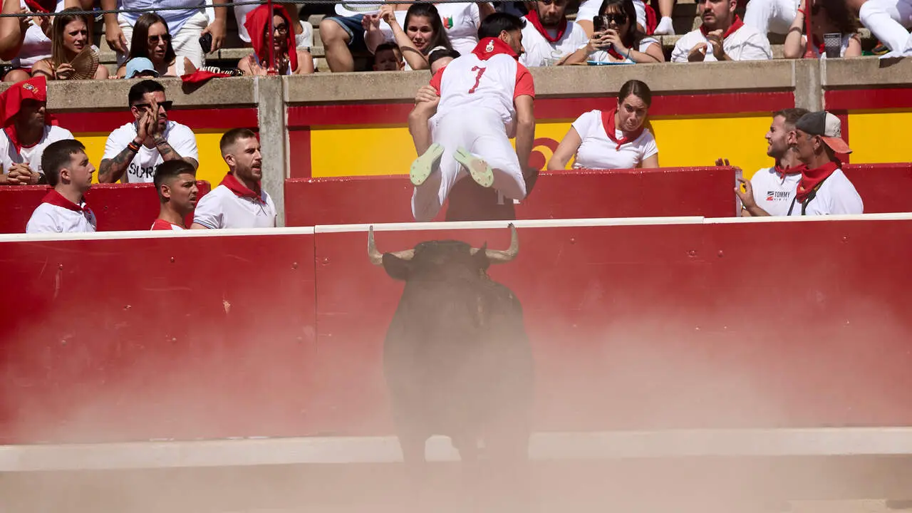 Concurso Nacional de Recortadores en la Plaza de Toros de Pamplona durante las fiestas de San Ferm&iacute;n 2026. I&Ntilde;IGO ALZUGARAY