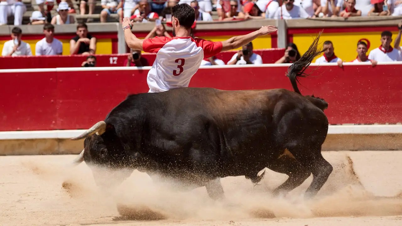 Concurso Nacional de Recortadores en la Plaza de Toros de Pamplona durante las fiestas de San Ferm&iacute;n 2026. I&Ntilde;IGO ALZUGARAY