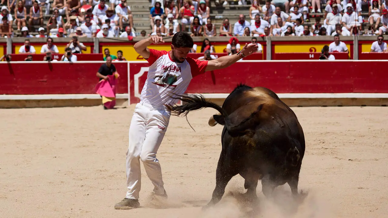 Concurso Nacional de Recortadores en la Plaza de Toros de Pamplona durante las fiestas de San Ferm&iacute;n 2026. I&Ntilde;IGO ALZUGARAY