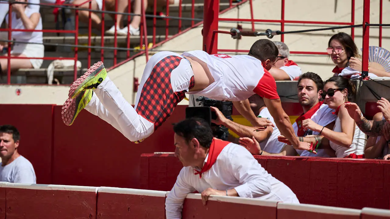 Concurso de anillas enla Plaza de Toros de Pamplona durante San Ferm&iacute;n 2026. PABLO LASAOSA