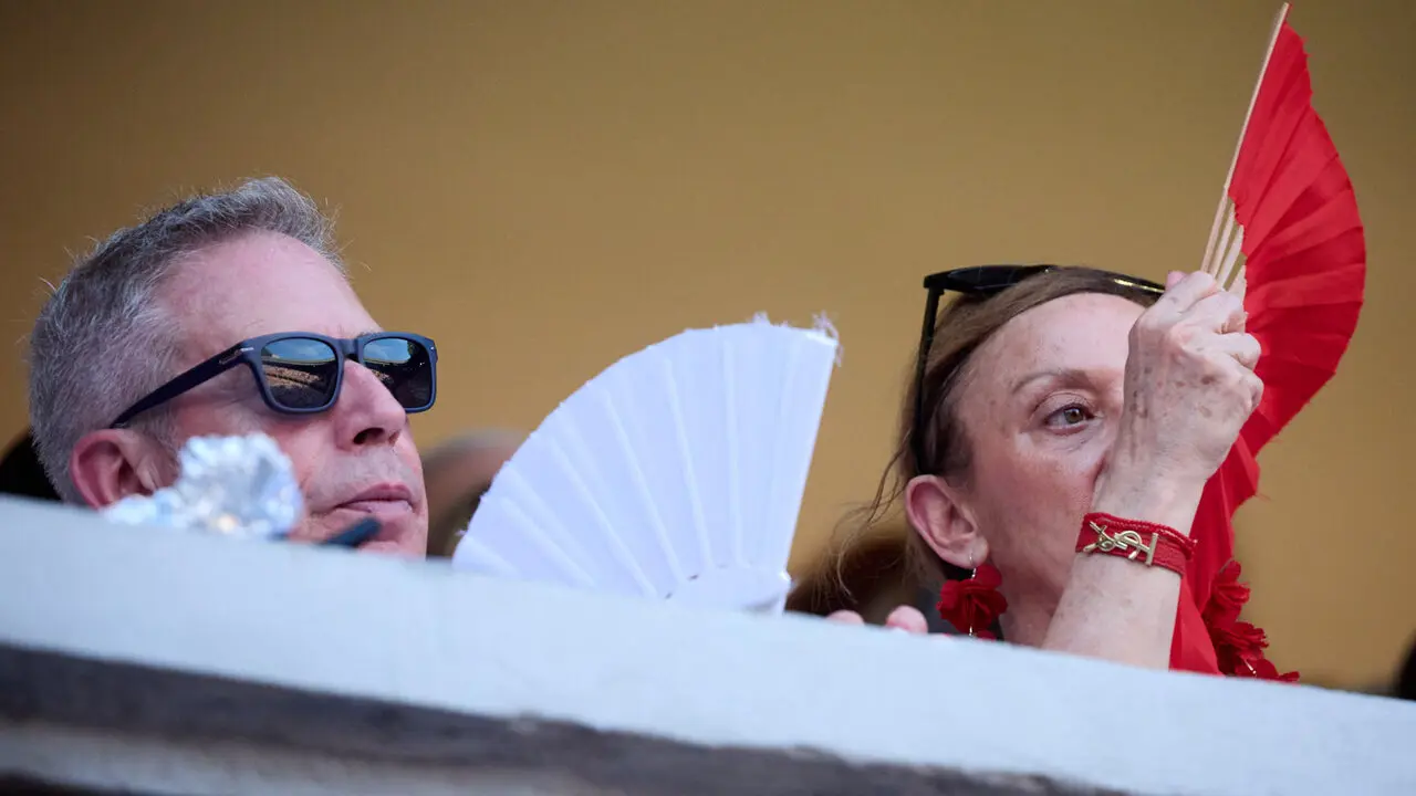 Los tendidos de la Plaza de Toros de Pamplona durante la octava y &uacute;ltima corrida de la Feria del Toro de San Ferm&iacute;n 2026. I&Ntilde;IGO ALZUGARAY