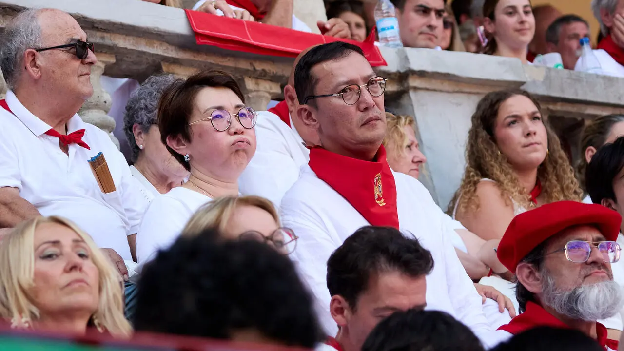 Los tendidos de la Plaza de Toros de Pamplona durante la octava y &uacute;ltima corrida de la Feria del Toro de San Ferm&iacute;n 2026. I&Ntilde;IGO ALZUGARAY