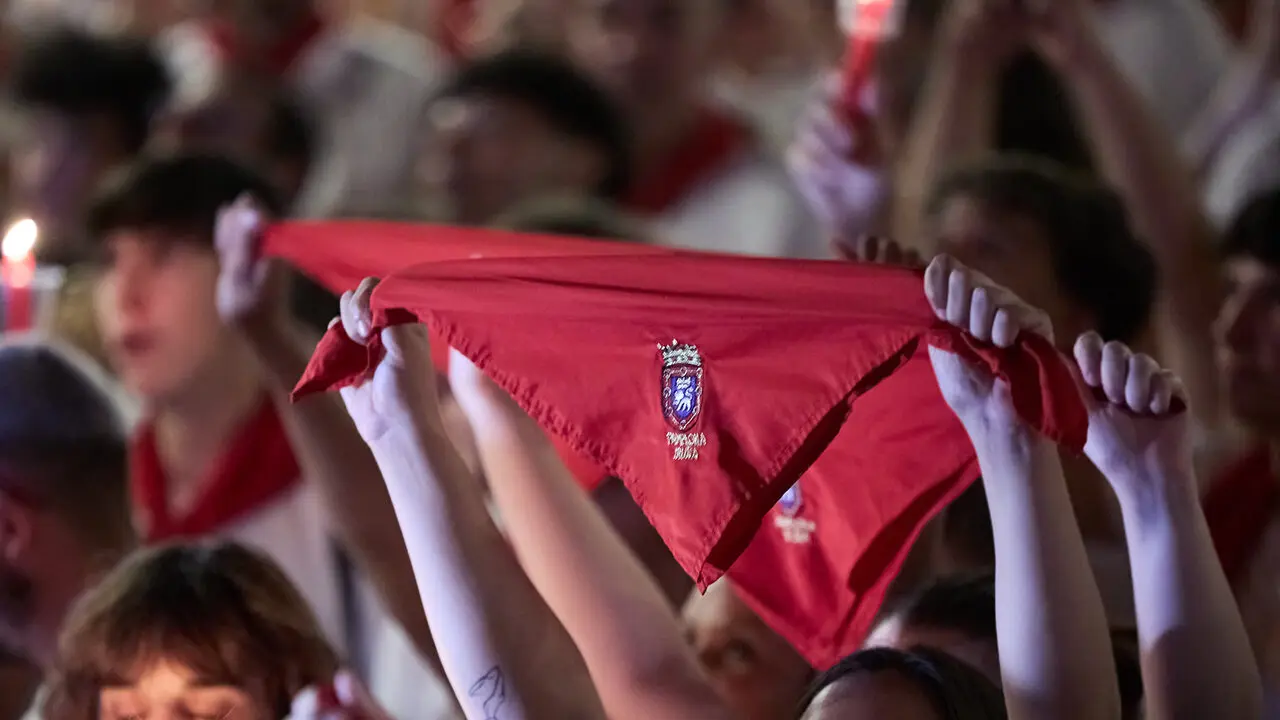 Pobre de m&iacute; en la Plaza del Ayuntamiento de Pamplona con el que finalizan los nueve d&iacute;as de las Fiestas de San Ferm&iacute;n 2026. I&Ntilde;IGO ALZUGARAY