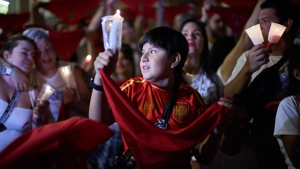 Pobre de m&iacute; en la Plaza del Ayuntamiento de Pamplona con el que finalizan los nueve d&iacute;as de las Fiestas de San Ferm&iacute;n 2026. I&Ntilde;IGO ALZUGARAY