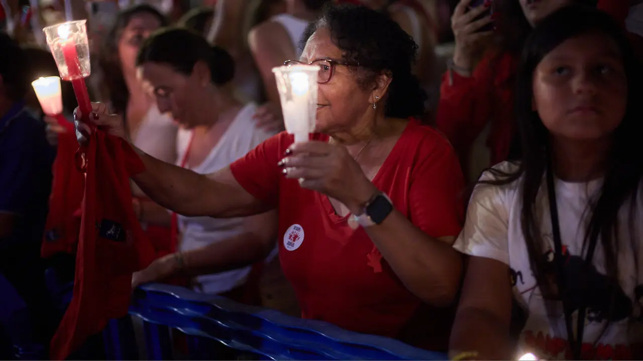 Pobre de m&iacute; en la Plaza del Ayuntamiento de Pamplona con el que finalizan los nueve d&iacute;as de las Fiestas de San Ferm&iacute;n 2026. I&Ntilde;IGO ALZUGARAY