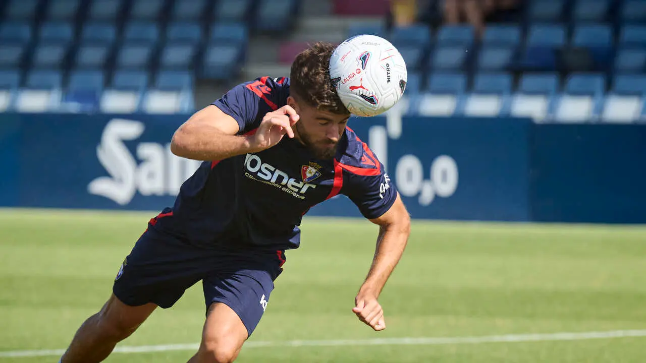 Osasuna se ejercita en las instalaciones de Tajonar durante la pretemporada 2026. PABLO LASAOSA