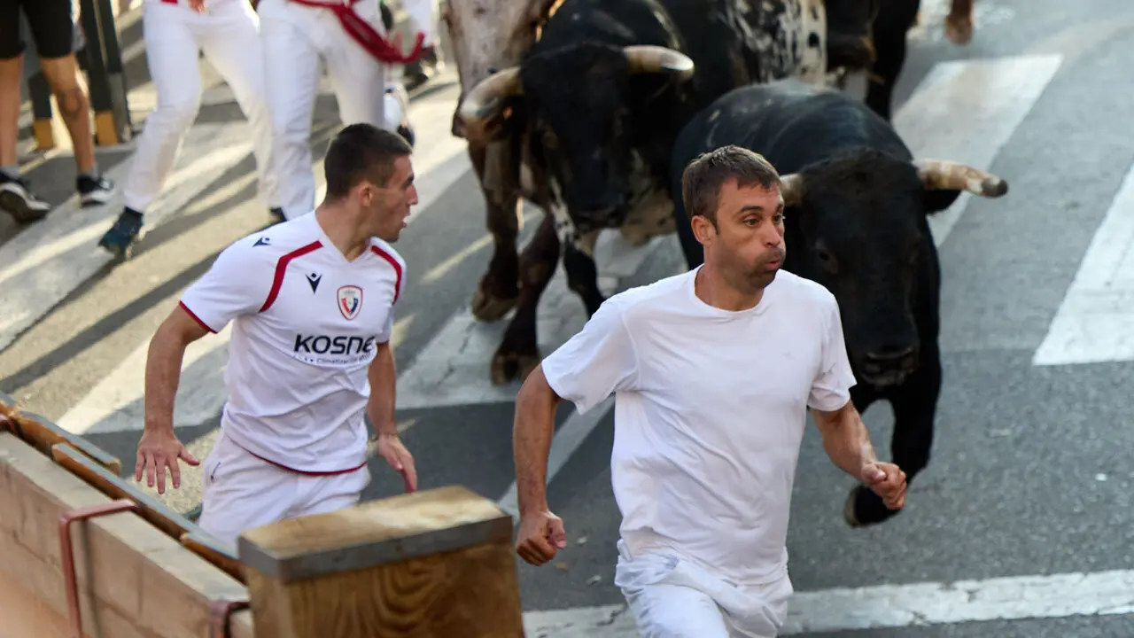 Tercer encierro de las Fiestas de Tudela 2026. I&Ntilde;IGO ALZUGARAY