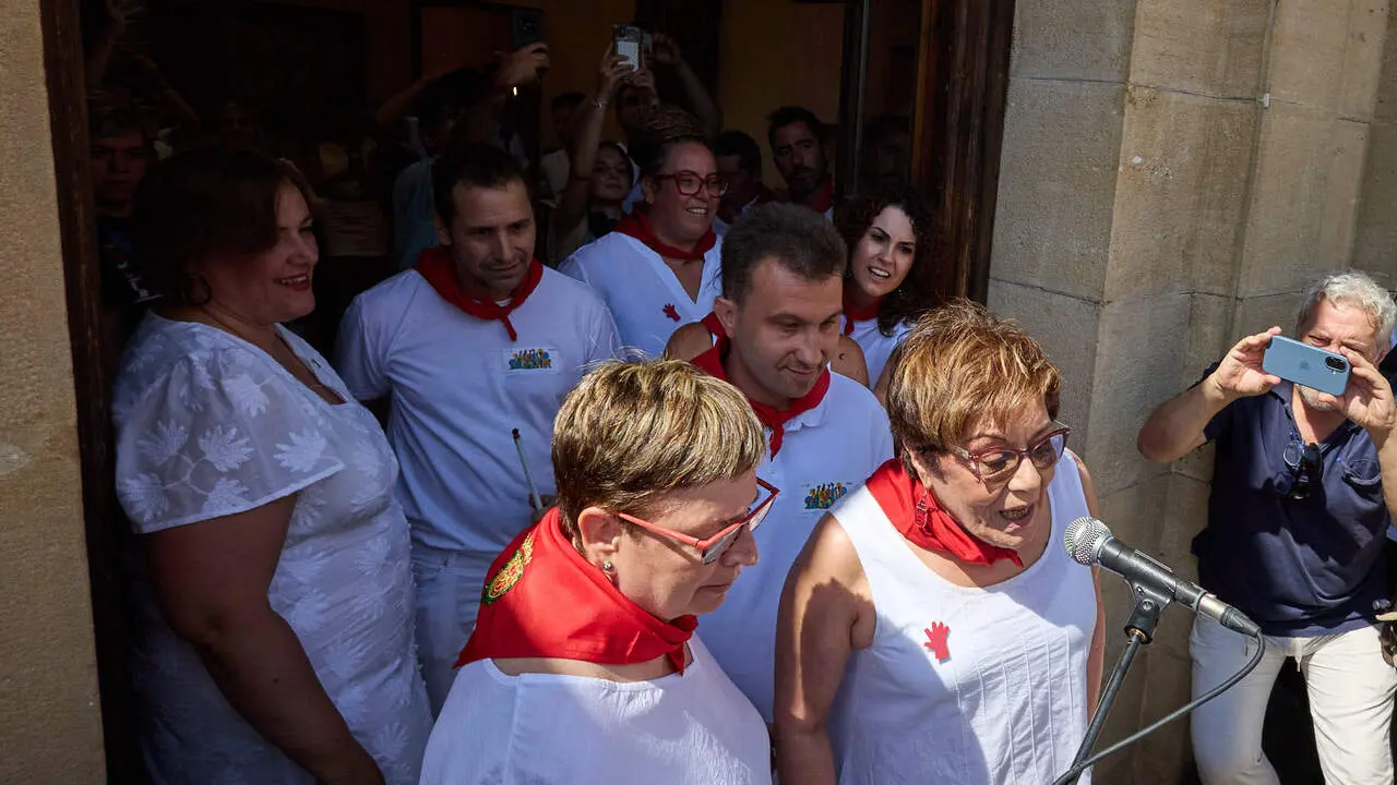 Chupinazo e inicio de las Fiestas de Estella 2026. I&Ntilde;IGO ALZUGARAY