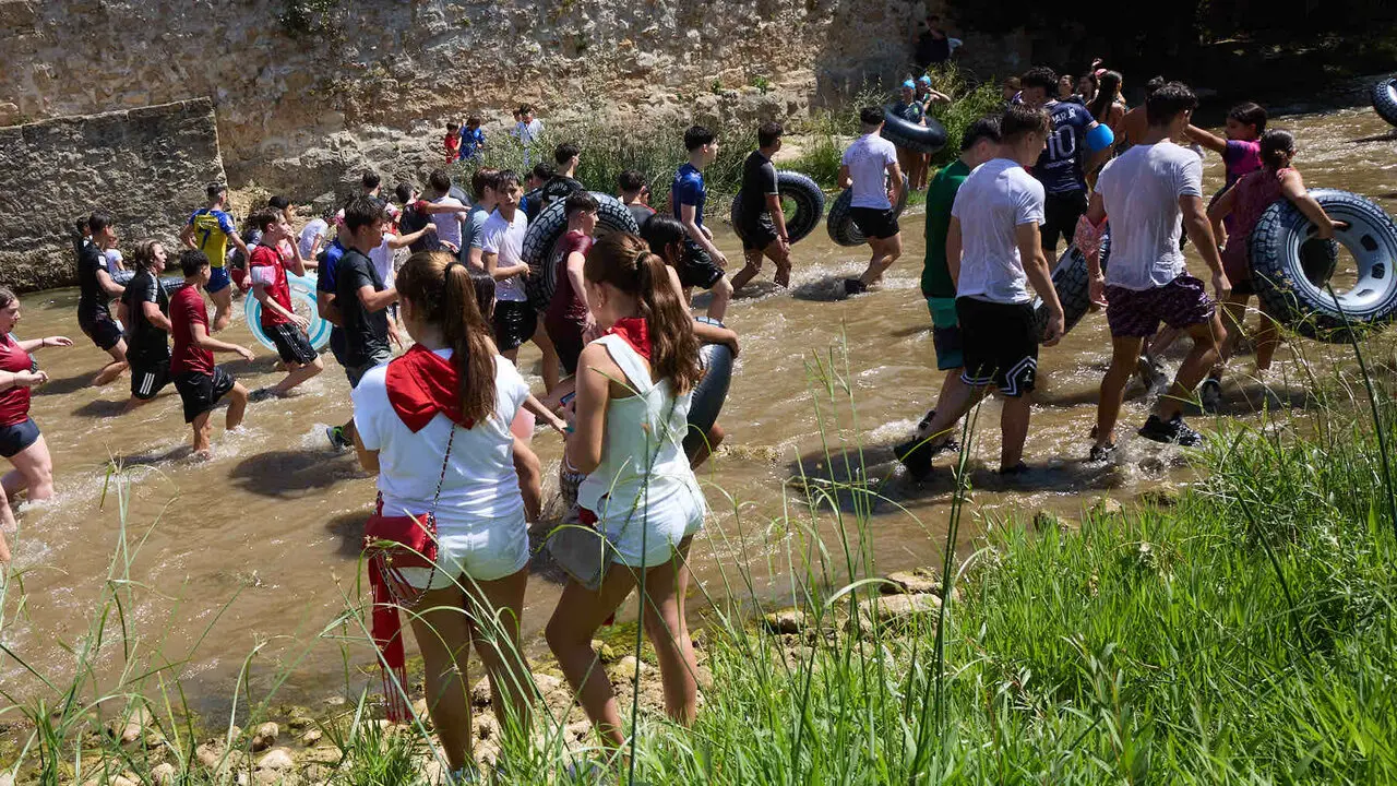 Chupinazo e inicio de las Fiestas de Estella 2026. I&Ntilde;IGO ALZUGARAY