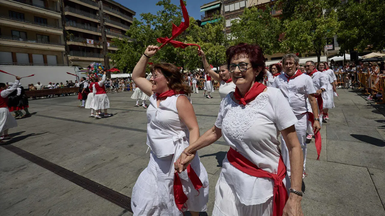 Chupinazo e inicio de las Fiestas de Estella 2026. I&Ntilde;IGO ALZUGARAY