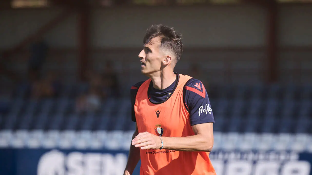 Osasuna entrena en las instalaciones de Tajonar durante la pre temporada 2026. PABLO LASAOSA