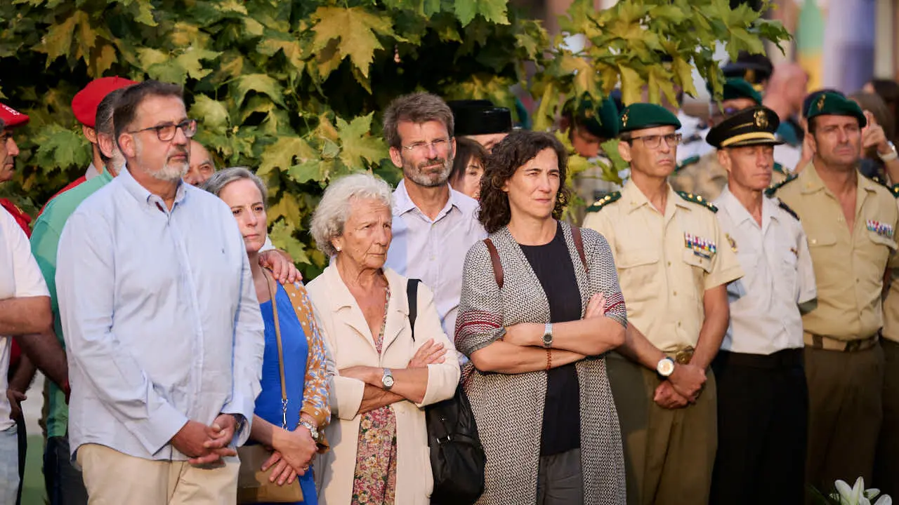 Homenaje organizado por Vecinos de Paz a Francisco Casanova, asesinado por ETA hace 26 a&ntilde;os. PABLO LASAOSA